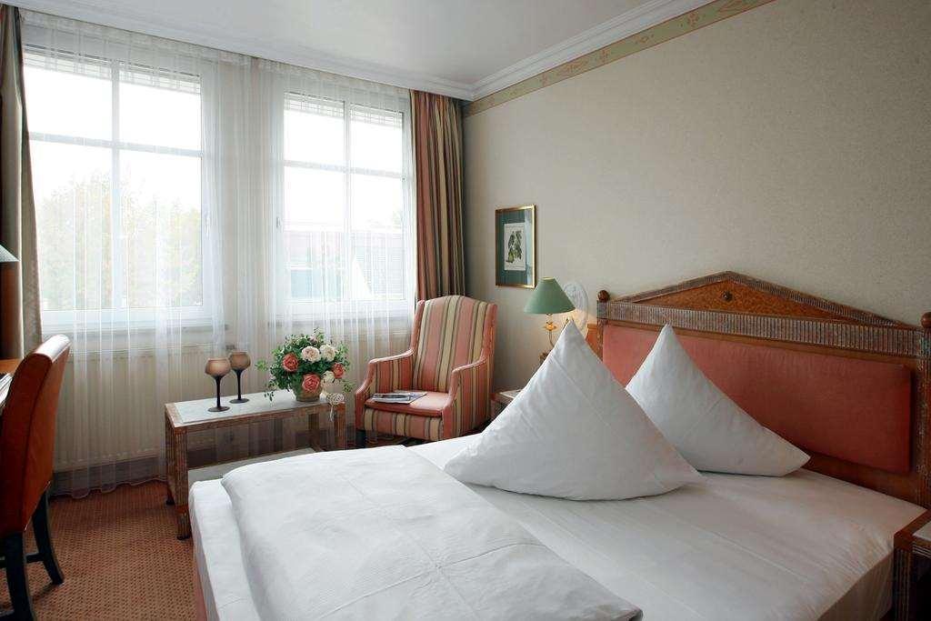 Olymp Munich Hotel